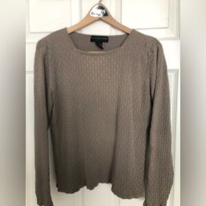 Geoffrey Bean Ladies knit top
